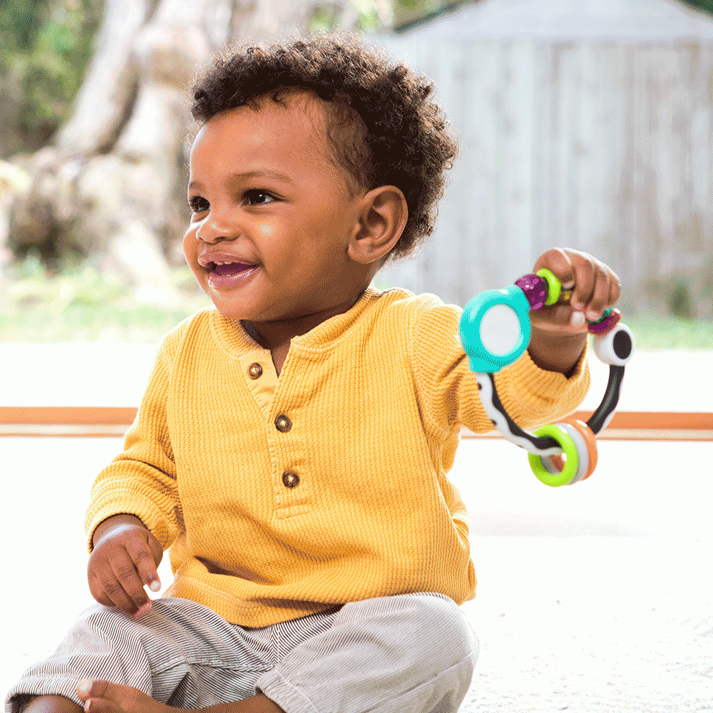 Infantino - Shake & Spin Rattling Ring