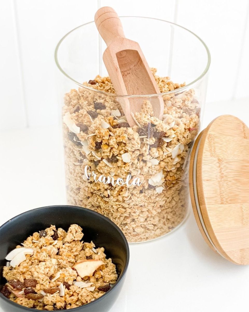 Homesmiths - Honey Bee Round Glass Jar With Bamboo Lid - 2 L