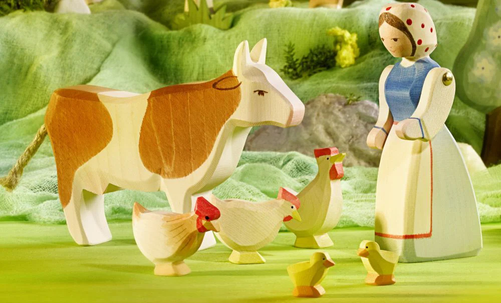 Ostheimer - Standing Cow Wooden Toy - Brown - 11.5 cm