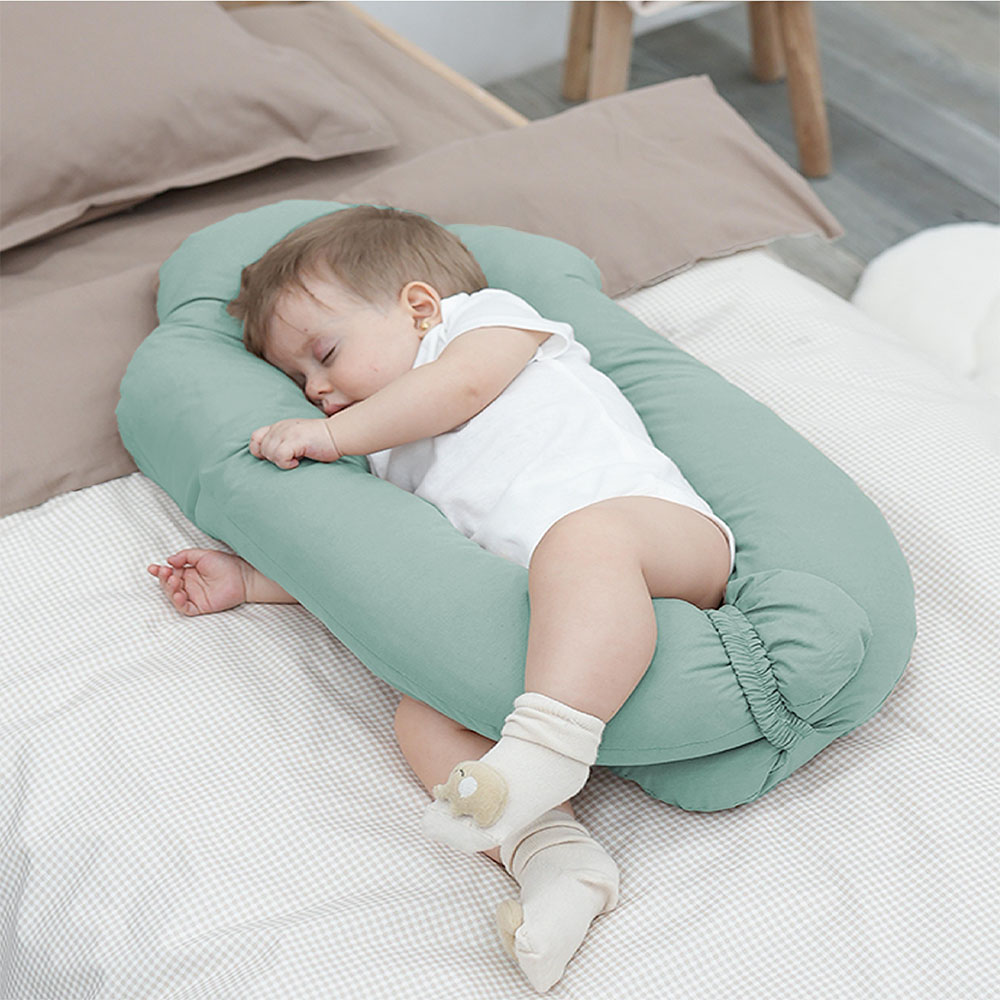 Bibena Nova 2-In-1 Huggable Pillow