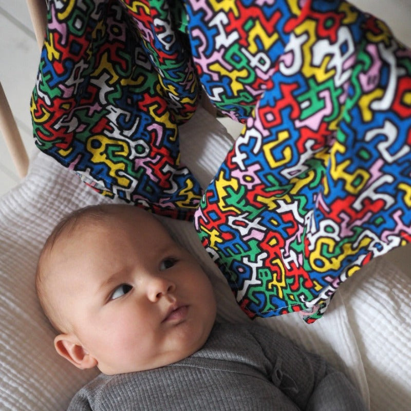 Etta Loves - Keith Haring Sensory Muslin Burp Cloth - 2pcs