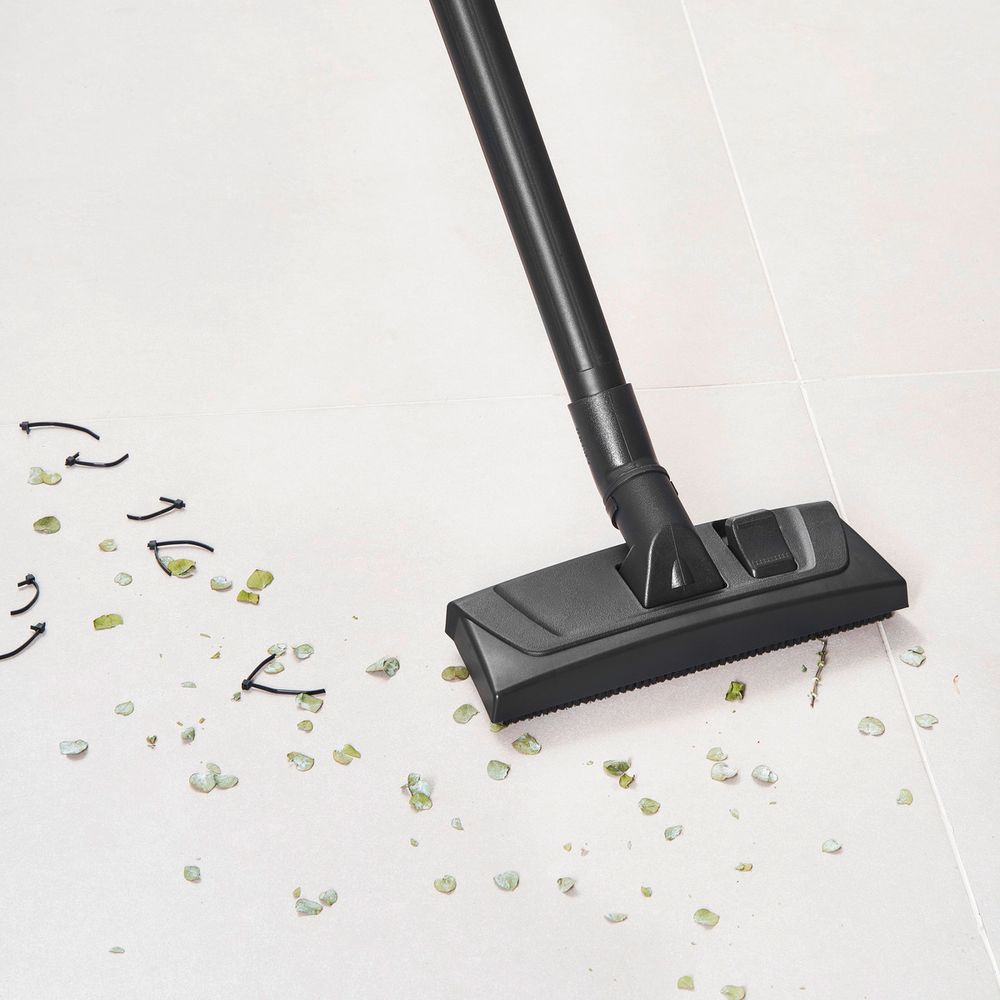 Karcher - Canister Vacuum Cleaner DVAC 1500 - Black