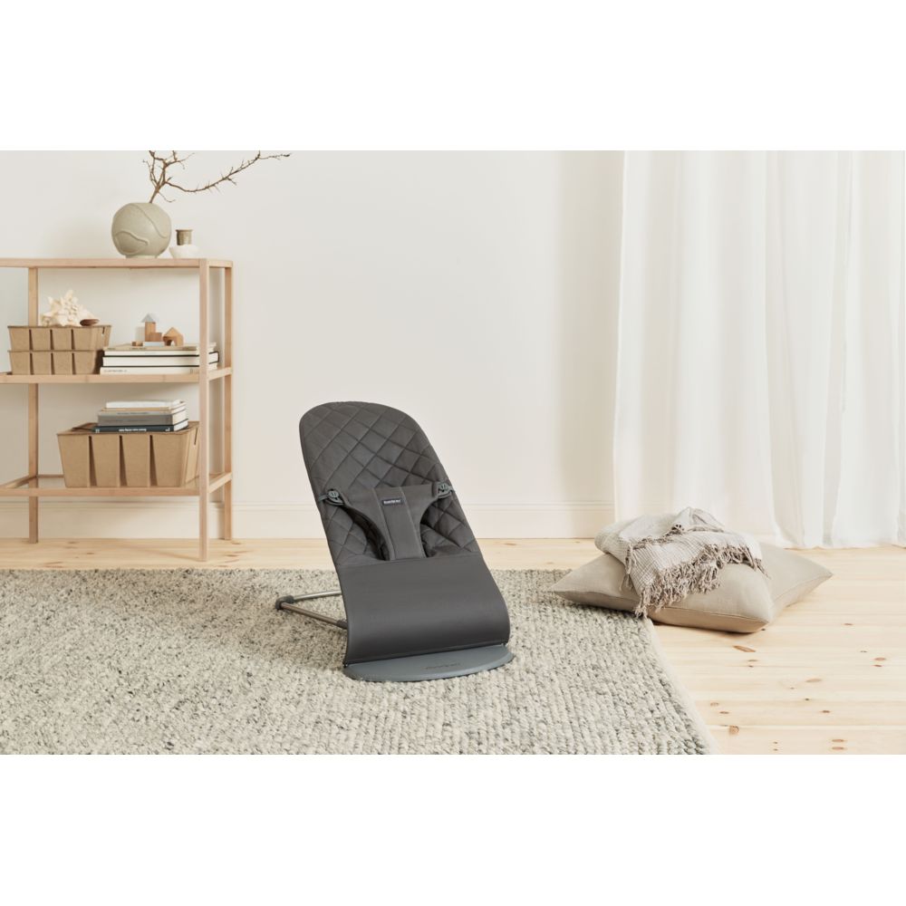 BABYBJÖRN Bliss Woven Baby Bouncer – Ergonomic Seat with Natural Rocking – 3 Reclines, Removable Fabric – Soothing & Play for 0–24 Months – Cotton Anthracite