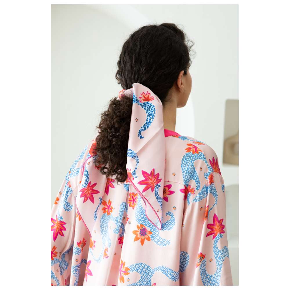 Stylebug - Women's Printed Scarf - Pink