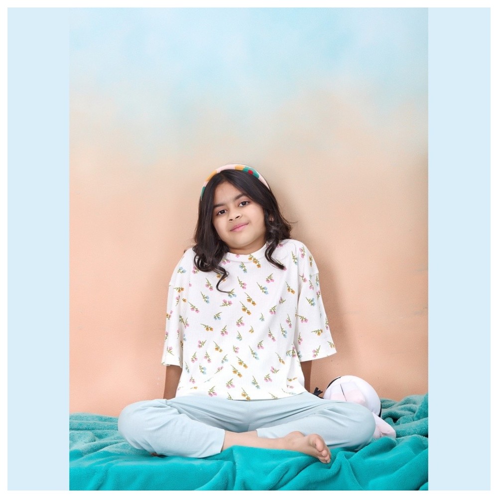 Artemea - 2pc-Set - Floral Printed Girls Premium Boxy T-Shirt And Mint Pajama Set