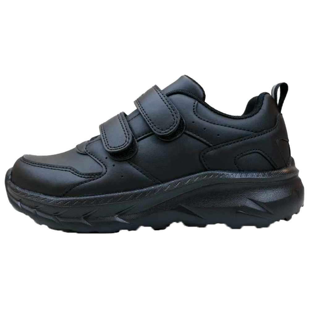 Umbro - Booster VC Junior Performance Shoes - Black