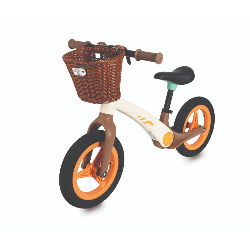 Hape - Woven Bike Basket For Kids Bicycles - 21x16cm