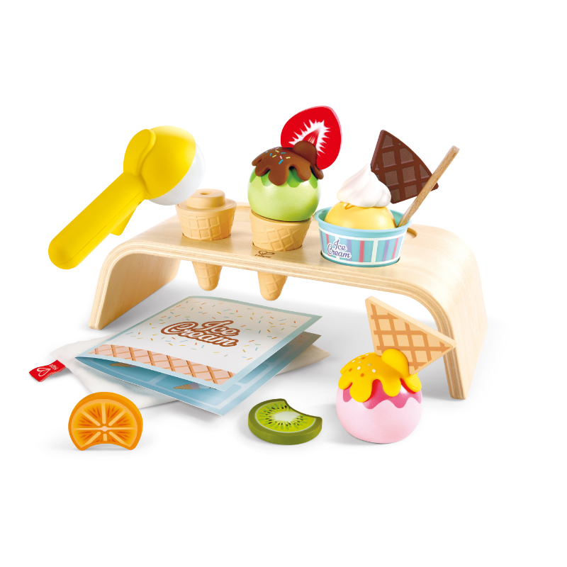 Hape - Creamy Dreamy Ice Cream Corner Playset - 20 Pcs