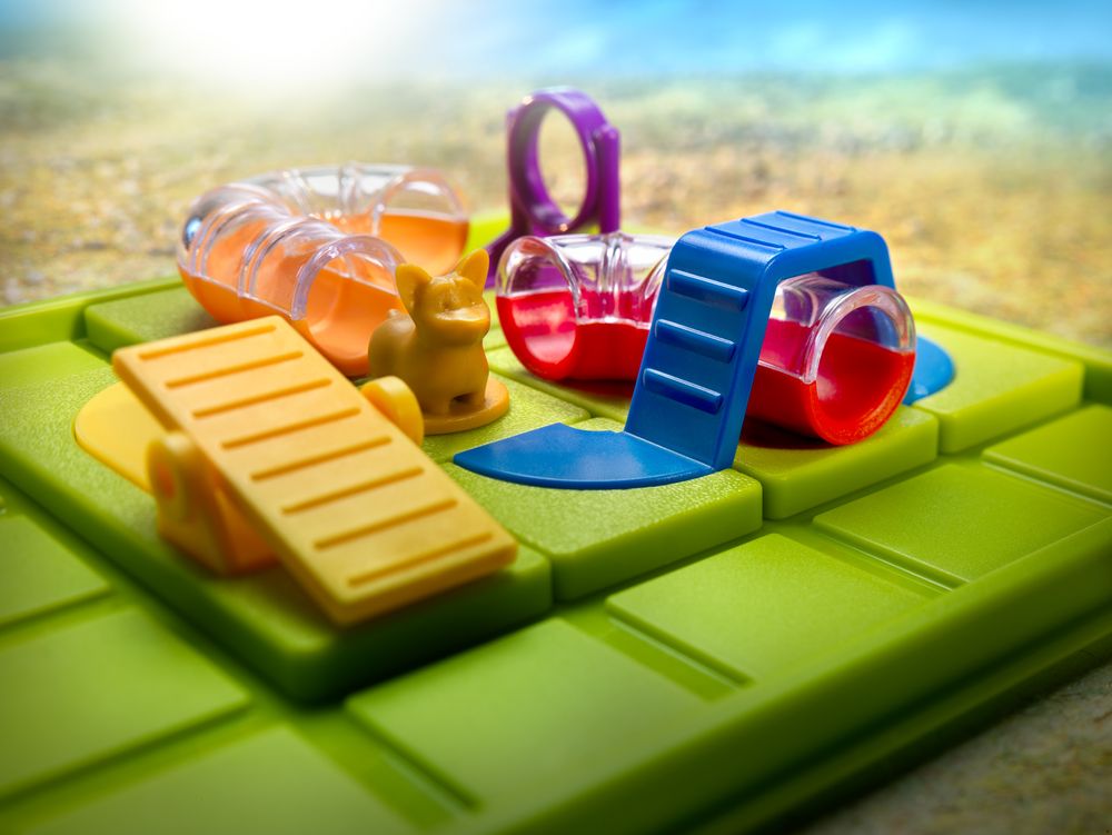 SmartGames - Smart Dog Puzzle Game