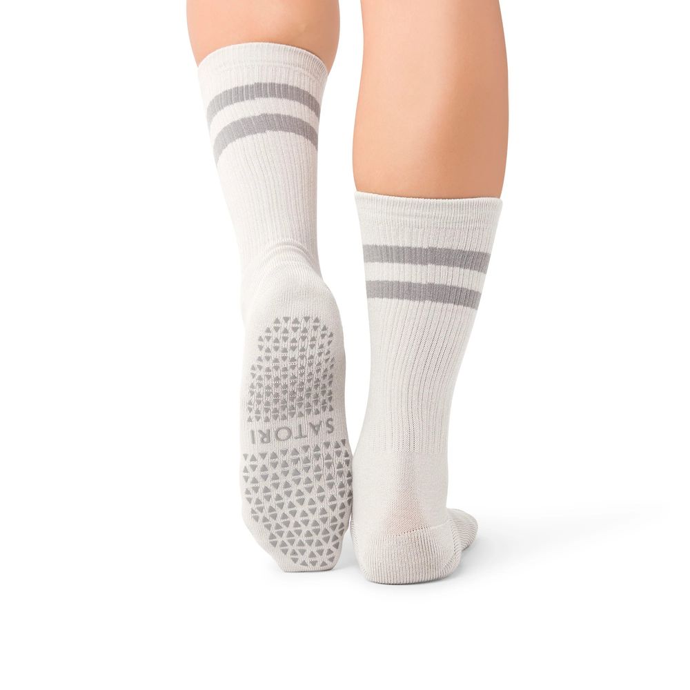 Satori Athletica - Mio Crew Length Grip Socks - Faded Ash