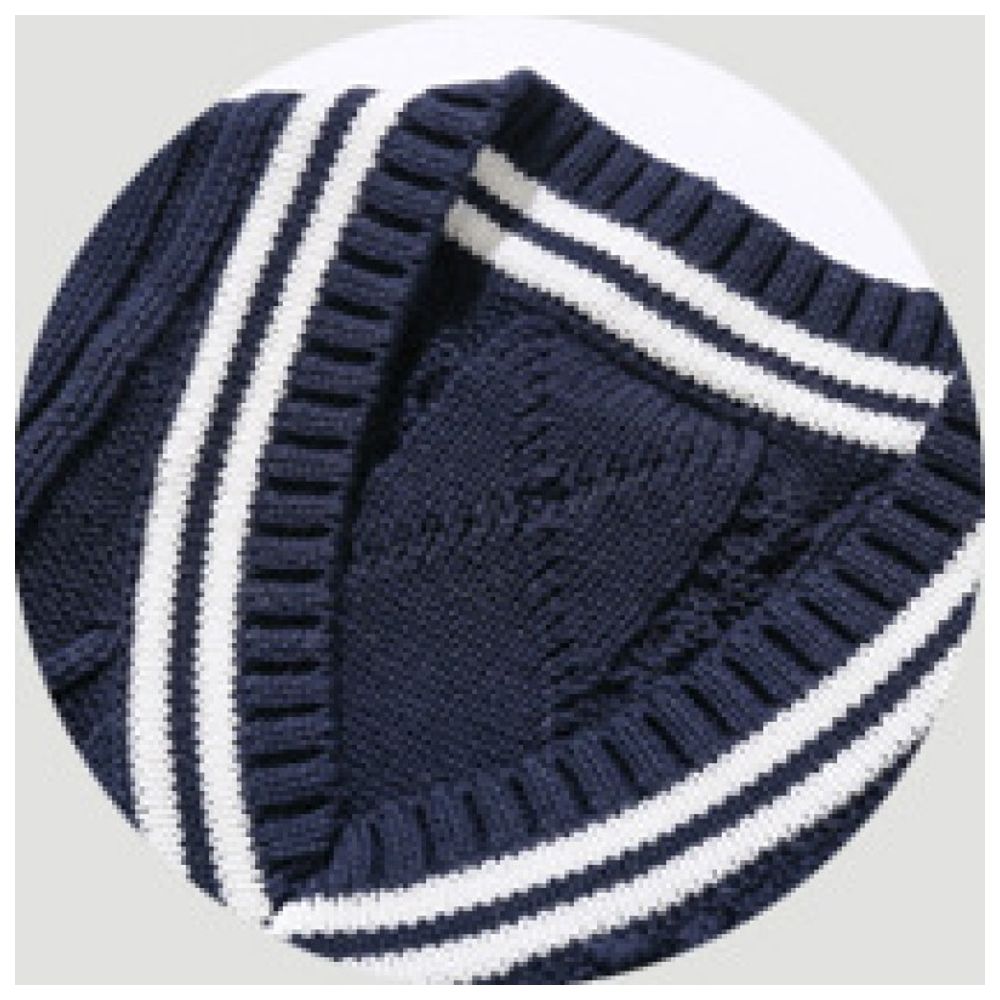 Sugar Rush - Solid Regular V-Neck Sleeveless Sweater - Navy