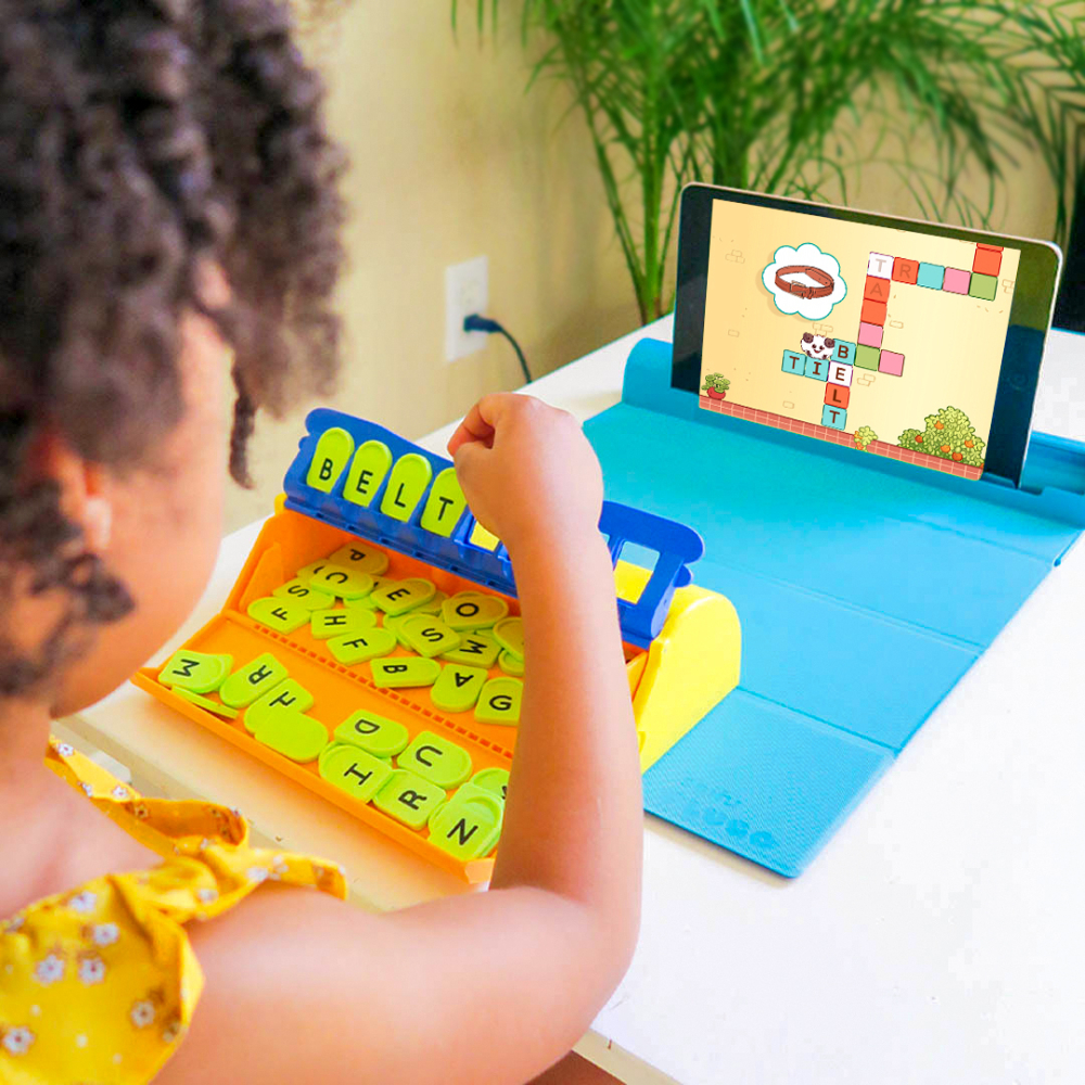 Playshifu - Educational Word Game - Plugo Letters