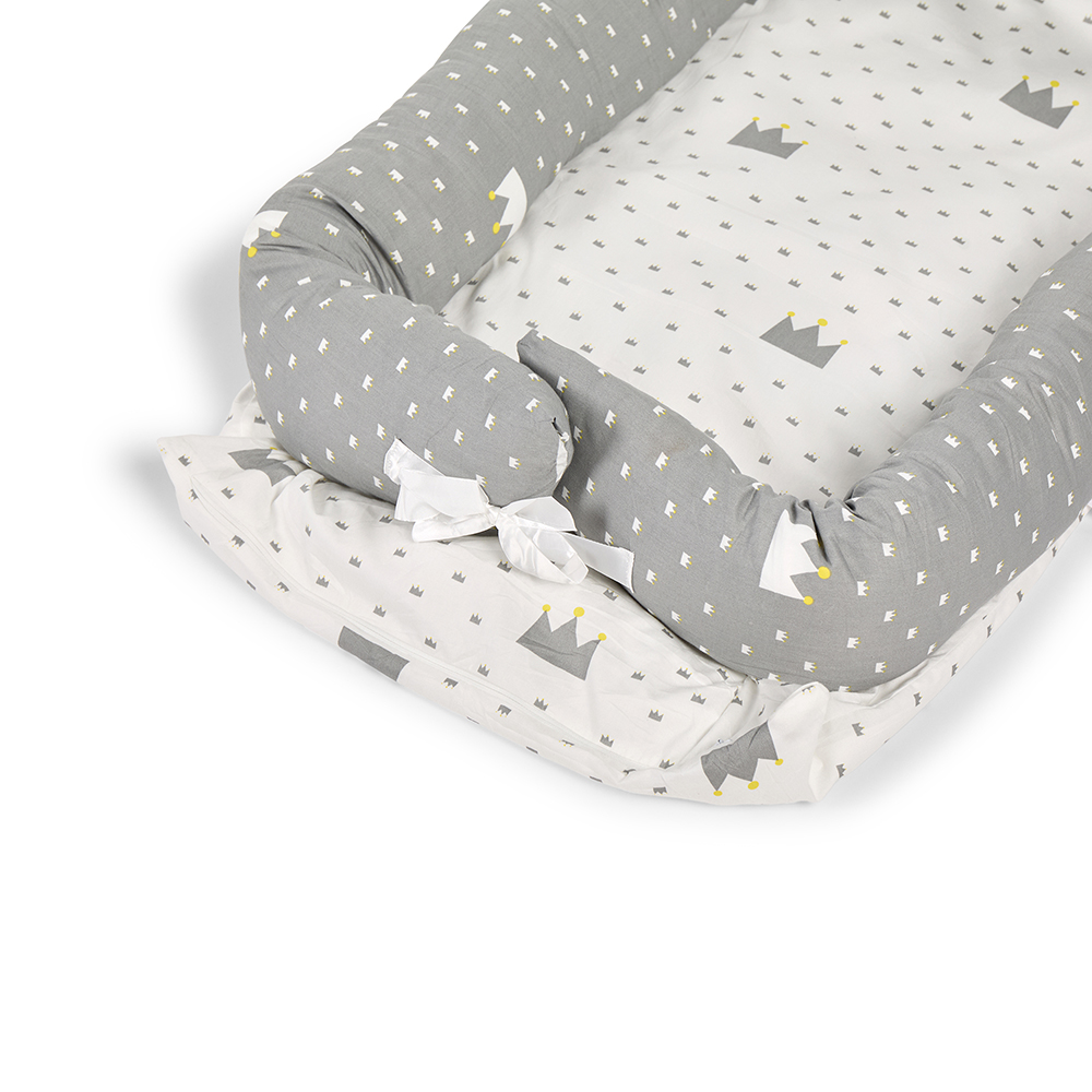 Bumble & Bird Portable Baby Nest & Lounger with Pillow - Crown