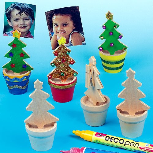 Baker Ross - Wooden Christmas Tree Photo Holders - Pack of 4