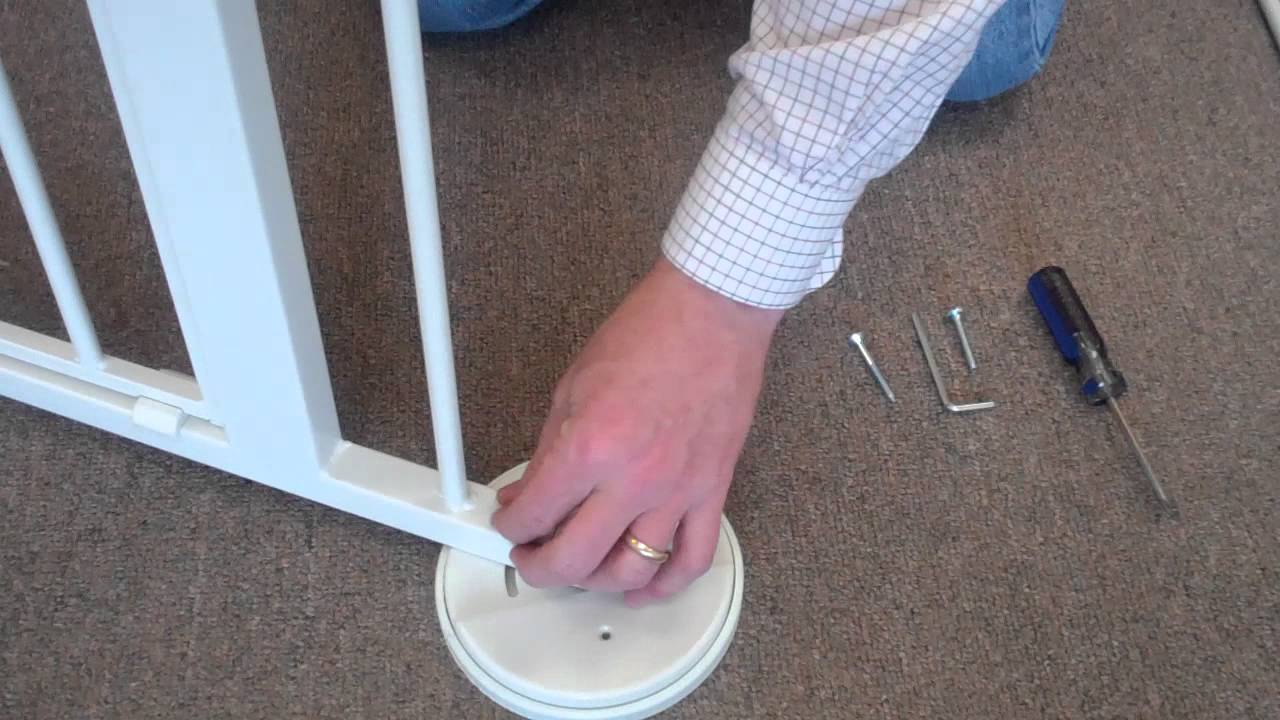 Cardinal Gates Versa Gate extension 20 inch - wood