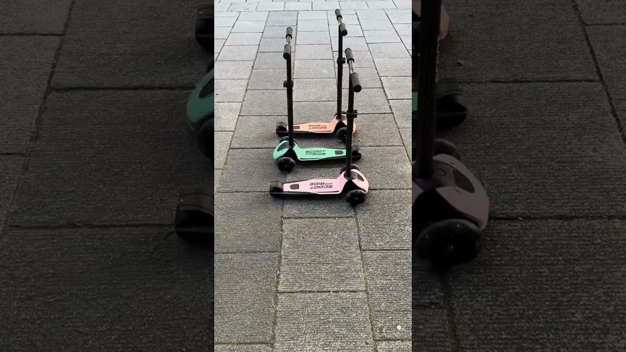 Scoot & Ride - Highwaykick 5 LED Scooter - Peach