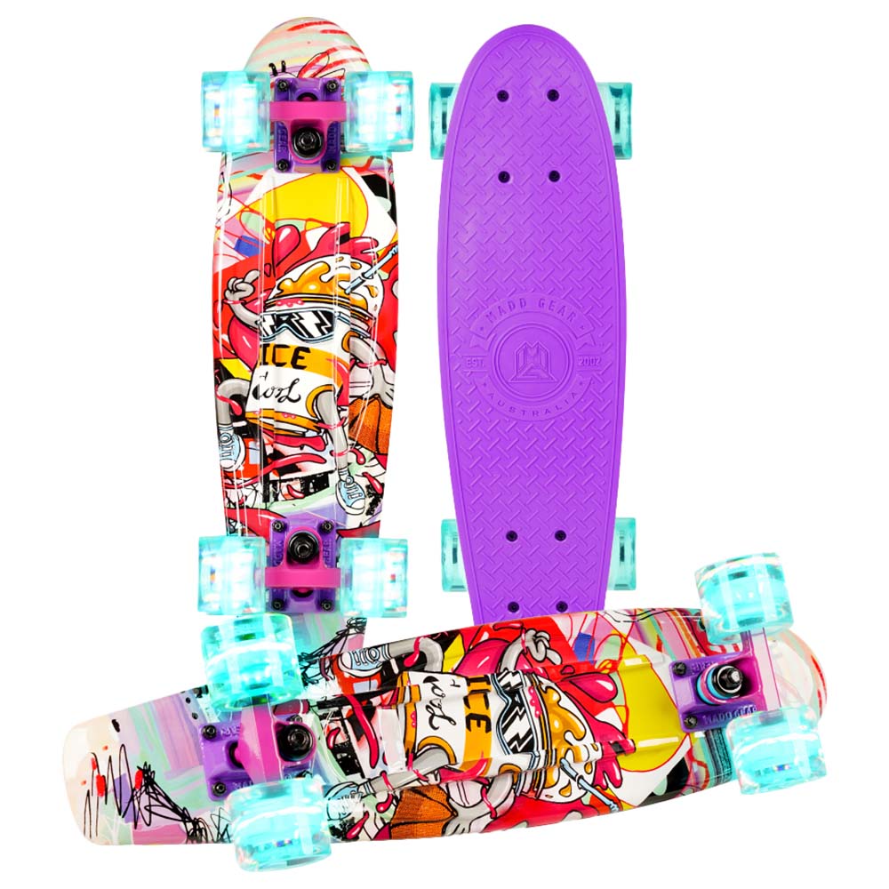 Madd Gear - Baller Retro Skateboard 22-inch withLed Wheels