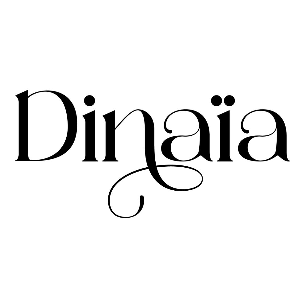 Dinaia